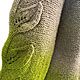 Джемпер 44-48 Весна шерсть овечья секционная, узор листья, зеленый. Джемперы. Вязание спицами и машинная вязка (Siberia-Cool). Интернет-магазин Ярмарка Мастеров.  Фото №2