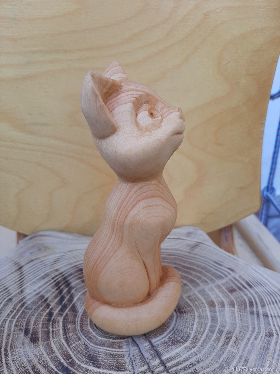 Деревянная статуэтка "Кот ждет" – заказать на Ярмарке Мастеров ...