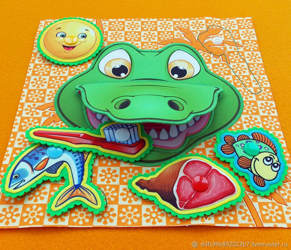 Крокодил для чистки зубов. Крокодильчик врач. Персонаж чистит зубы. Крокодила чистим зубки. Песочные часы для чистки зубов орифлейм.