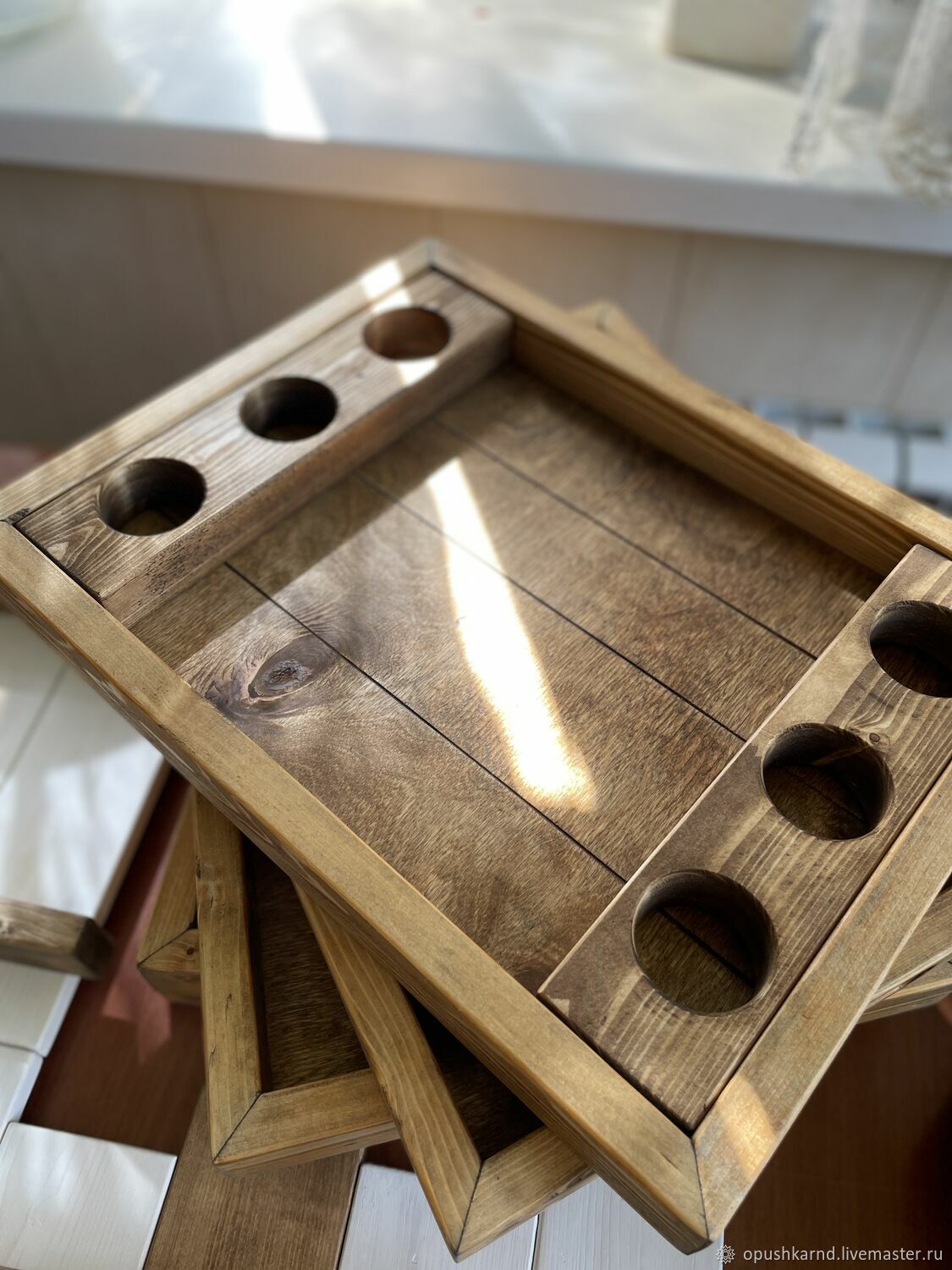 Поднос деревянный со вставкой для рюмок в интернет-магазине на Ярмарке ...