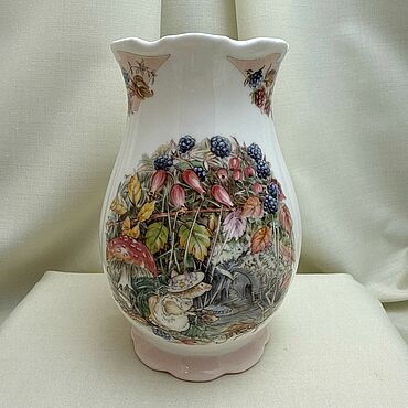 Винтаж ручной работы. Ярмарка Мастеров - ручная работа Винтаж: Ваза «Autumn» Brambly Hedge от ROYAL DOULTON.. Handmade.