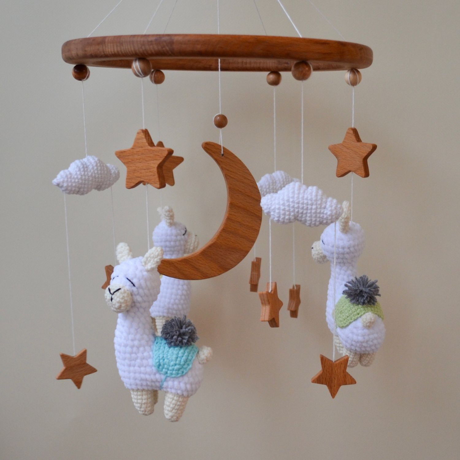 Деревянный мобиль на пол своими руками