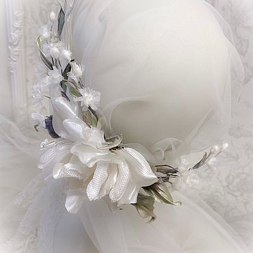 Украшения ручной работы. Ярмарка Мастеров - ручная работа «White Rose» - украшение для волос. Цветы из шёлка. Handmade.