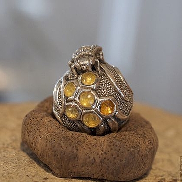 Украшения ручной работы. Ярмарка Мастеров - ручная работа Бусина "Пчела". Handmade.