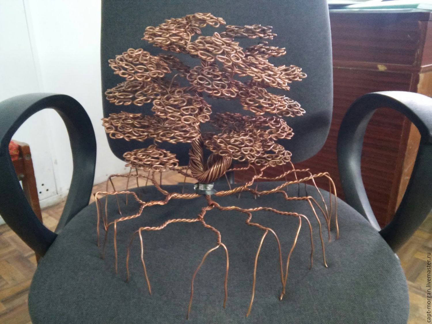 Создание дерева бонсай из медной проволоки | Пикабу