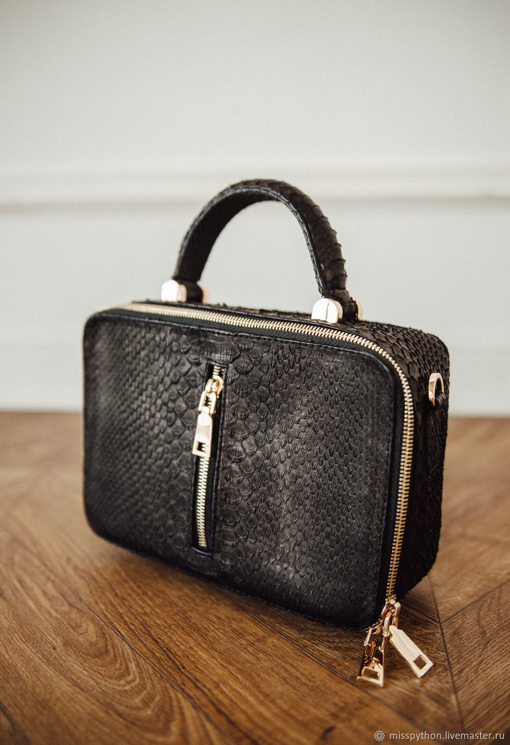 Black bag leather Python, Classic Bag, Izhevsk,  Фото №1
