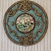 Для дома и интерьера handmade. Livemaster - original item Baroque Green Gold Watch. Handmade.