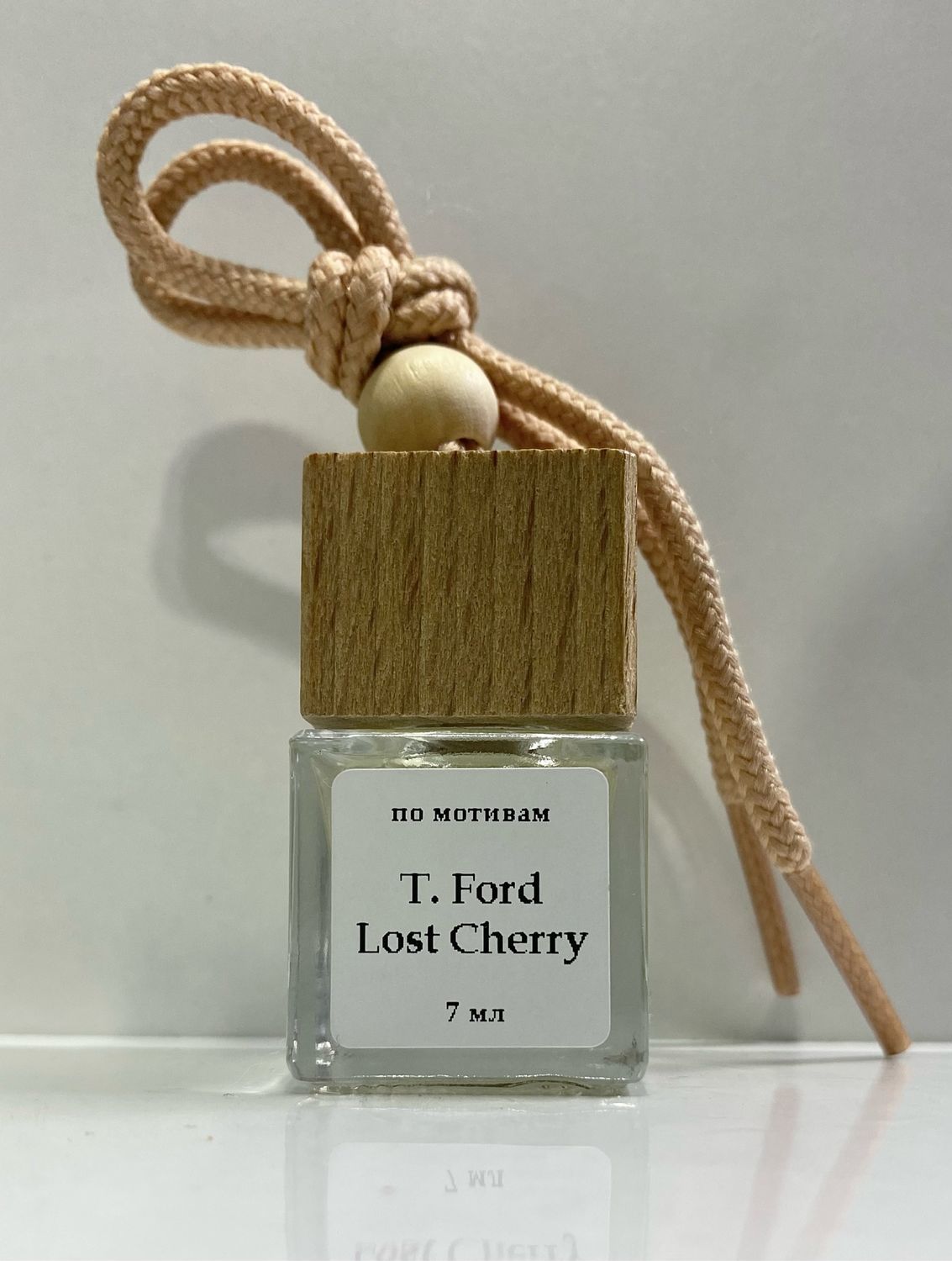 Ароматизатор для авто «T. Ford. Lost Cherry» купить в интернет-магазине  Ярмарка Мастеров по цене 350 ₽ – UI19KRU | Ароматические диффузоры,  Ярославль - доставка по России