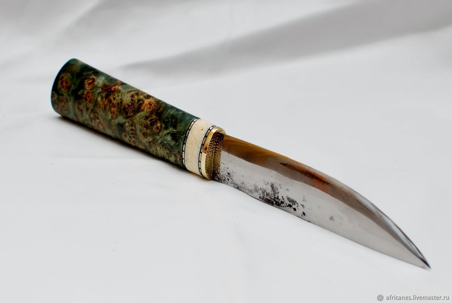 Настоящий якутский. Якутский нож клык. Настоящий Якутский нож. Якутский нож Саха. Ножи якутских Мастеров.
