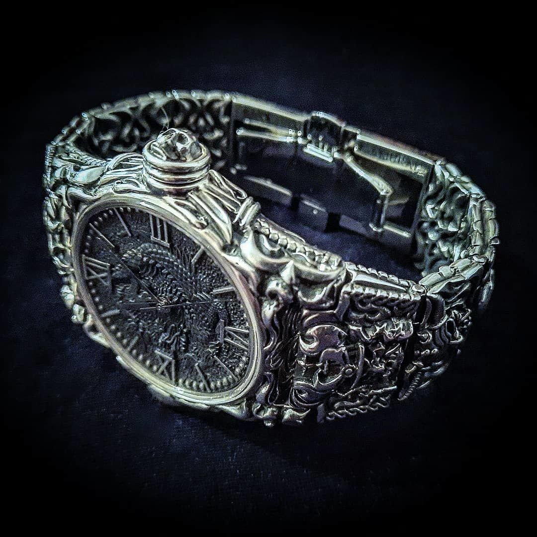 Samurai watches. Наручные часы Самурай. Часы из коллекции Самурай. " Часы наручные ""Самурай"" черные на OZON. Самурай часы реклама.