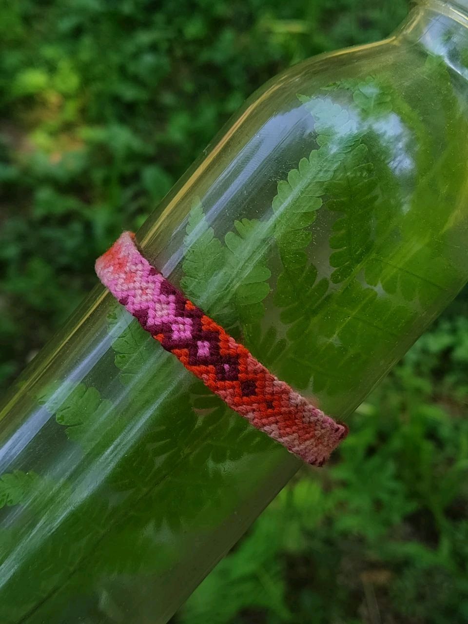 Браслет из ниток мулине, фенечка в интернет-магазине на Ярмарке ...