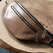 Сумки и аксессуары handmade. Livemaster - original item Banana Belt Leather Bag (standard). Cappuccino. Handmade.