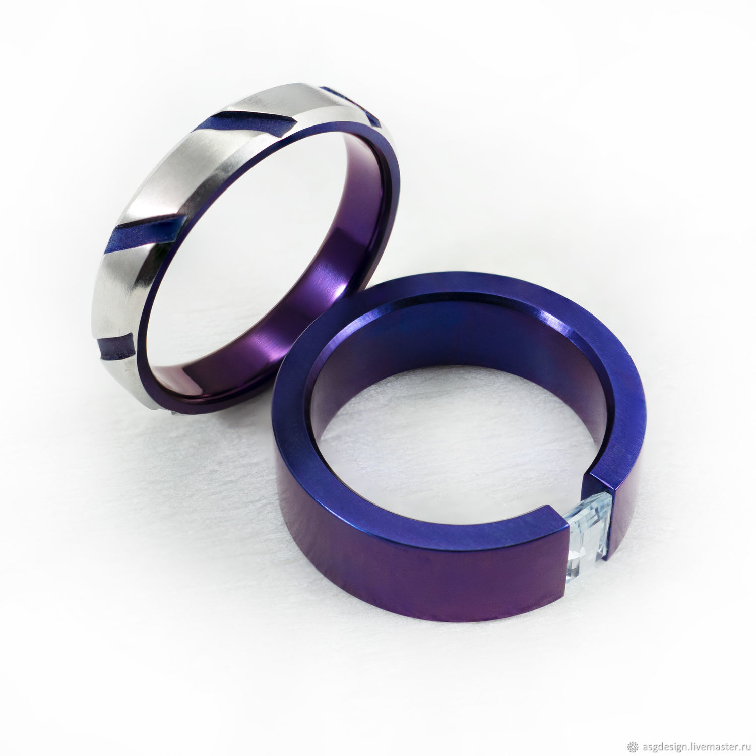 Фиолетовое кольцо