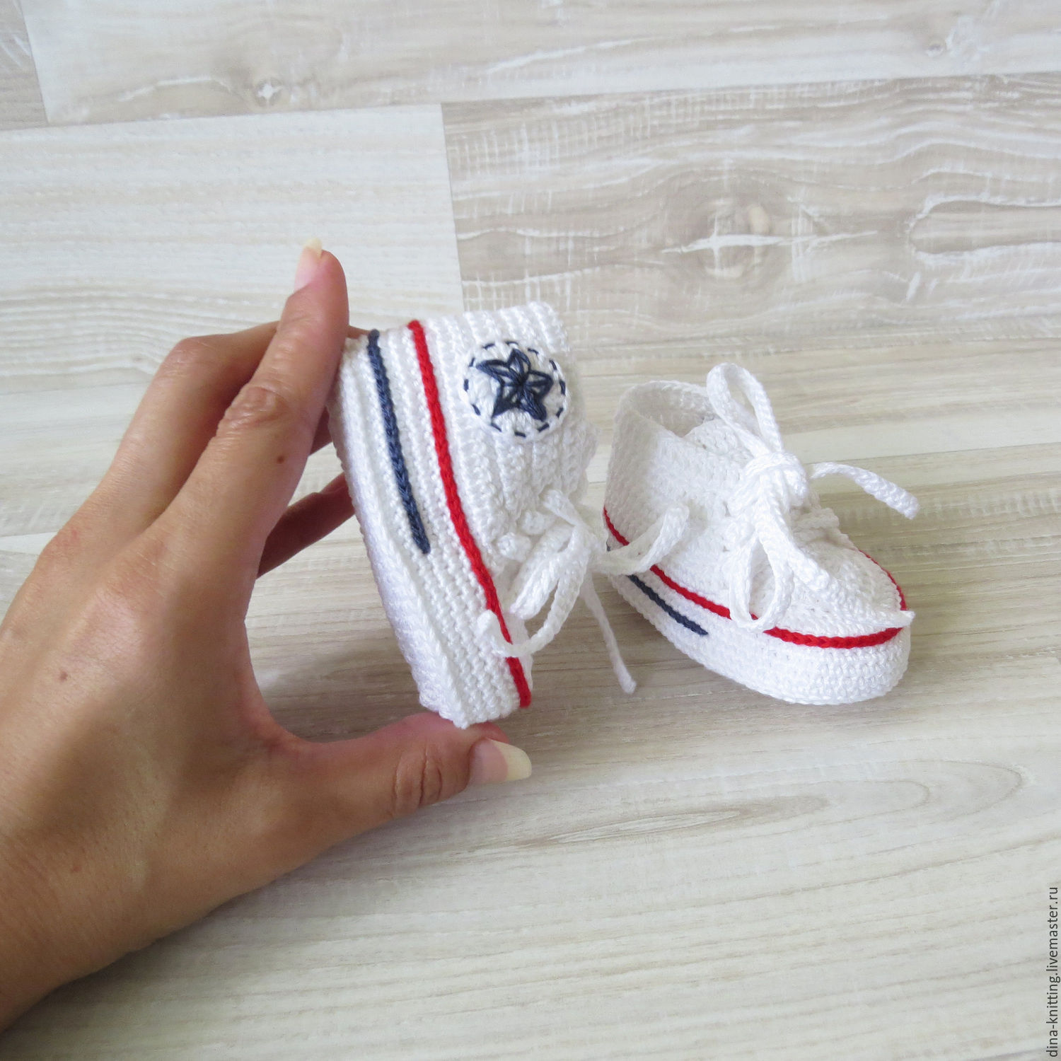 converse booties