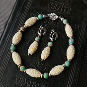 Украшения handmade. Livemaster - original item Bracelet and earrings with carved coral and variscite. Handmade.