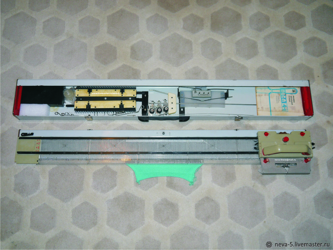 Вязальная машина Нева 4 купить в интернет-магазине Ярмарка Мастеров по цене  5550 ₽ – GUB9BRU | Инструменты для вязания, Санкт-Петербург - доставка по  ...