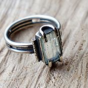 Серебряное кольцо с красивым  агатом