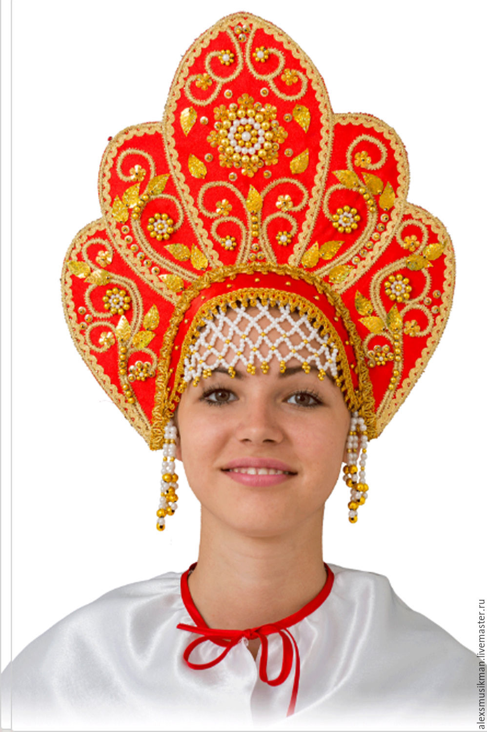 русский костюм женский народный с кокошником фото