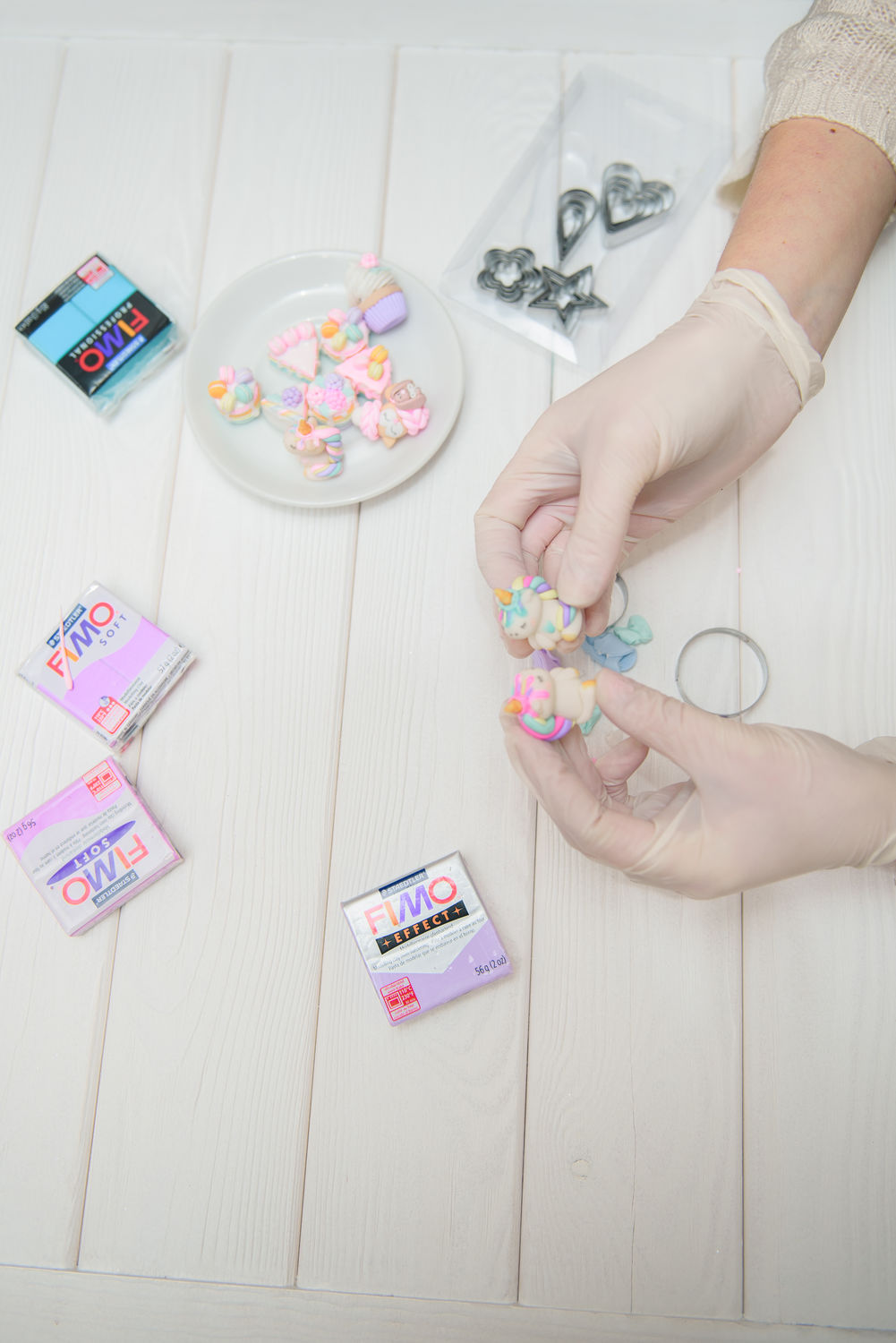 Из этих пачек  FIMO рождаются фигурки!