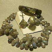 Брошь «Роскошная хризантема» с янтарем в серебре