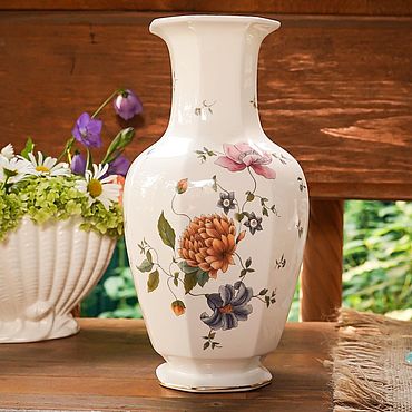 Винтаж ручной работы. Ярмарка Мастеров - ручная работа Винтаж: WEDGWOOD ваза "Rosemeade”, Англия, 1998 год. Handmade.