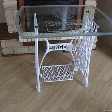 Столик из швейной машины зингер