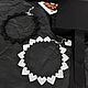 Заказать Серебристо-белое колье из бусин.Черный чокер с сердцами. STATEMENTS JEWELRY Only_you_byElena. Ярмарка Мастеров. . Колье Фото №3