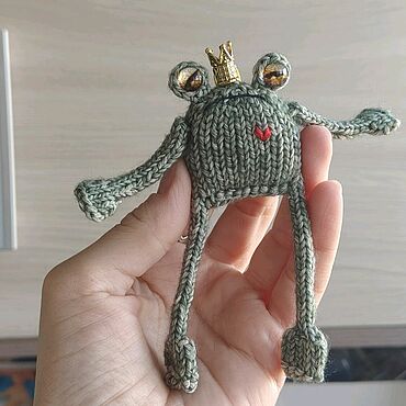 Куклы и игрушки ручной работы. Ярмарка Мастеров - ручная работа Жаба карманная, Лягушка подружка, лягушонок. Handmade.