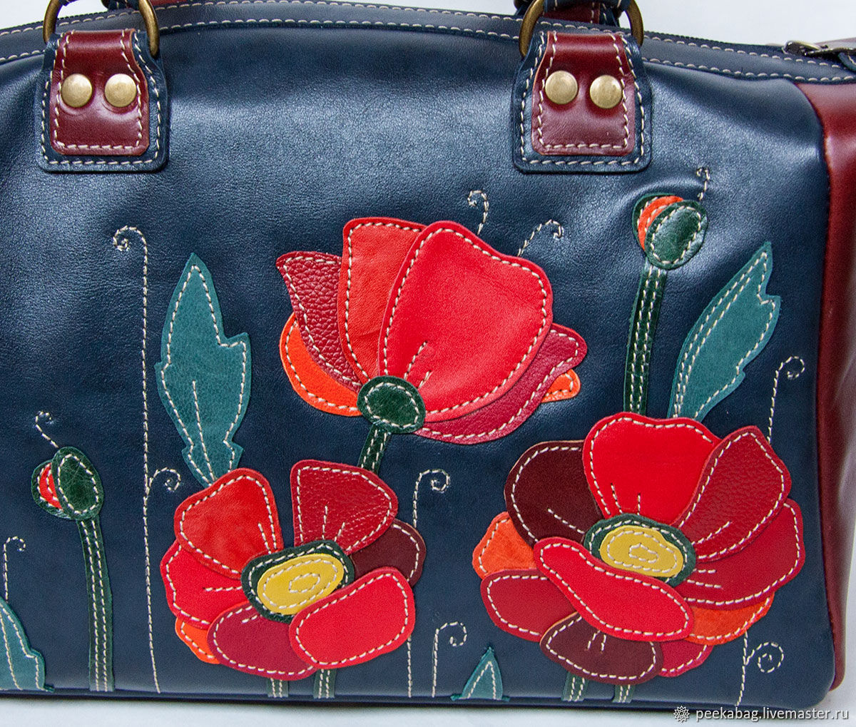 Кожаные сумки с цветами