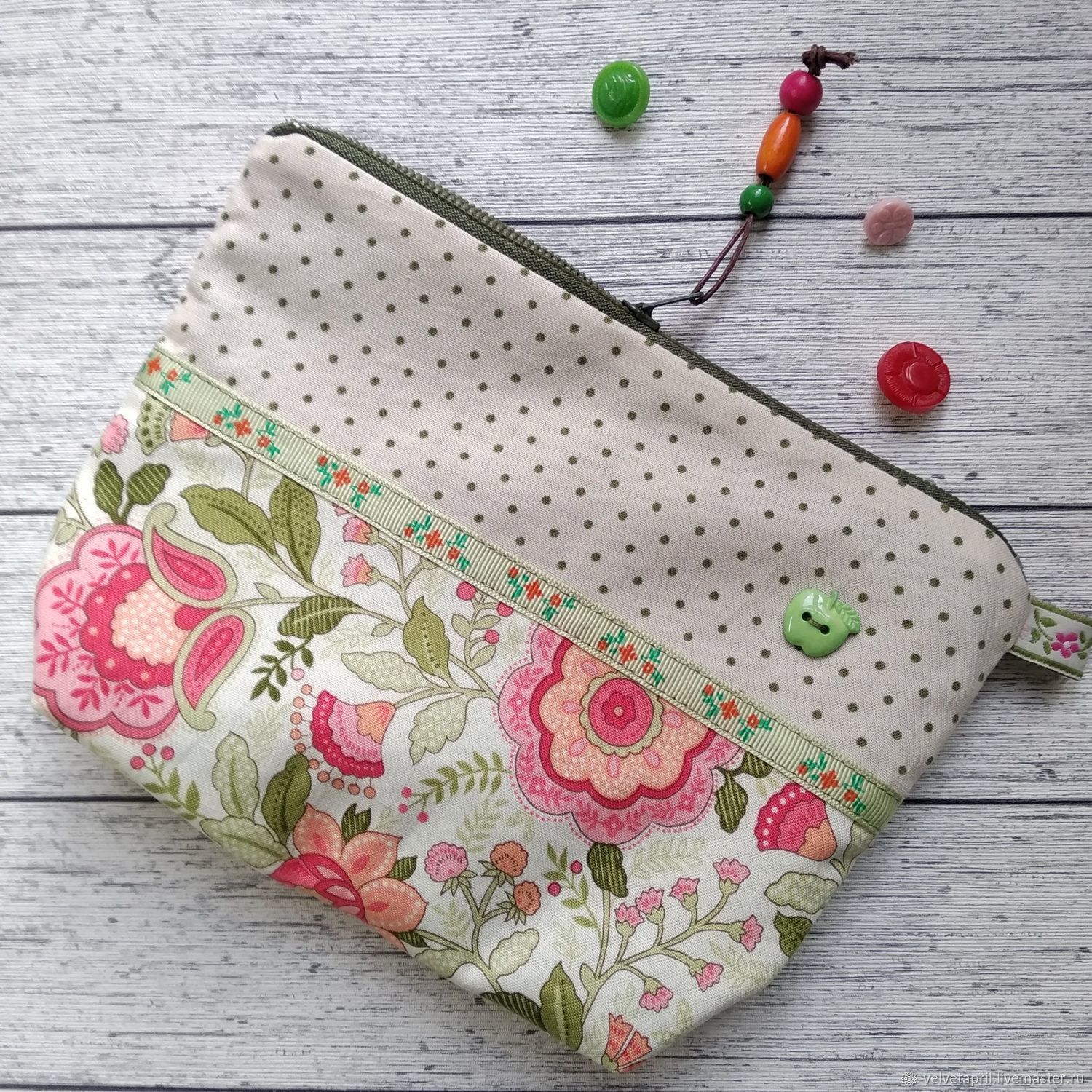 Косметичка ручной работы. Текстильная косметичка. Косметичка ручной работы. Ткань для косметички. Косметичка мягкая.