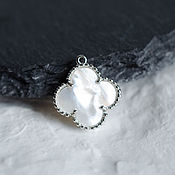 Материалы для творчества handmade. Livemaster - original item Pendant Clover white Mother of pearl, rhodium. Handmade.
