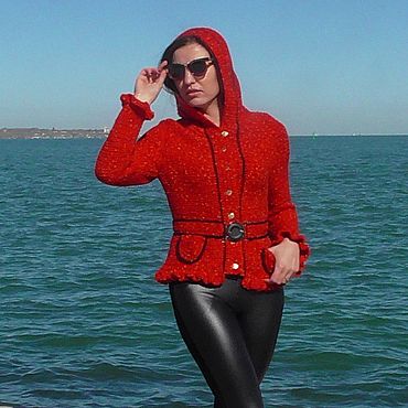 Одежда женская ручной работы. Ярмарка Мастеров - ручная работа Вязаный крючком жакет "Во власти огня". Handmade.