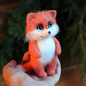 Куклы и игрушки ручной работы. Ярмарка Мастеров - ручная работа Mr. blue-eyed Fox toy from wool. Handmade.