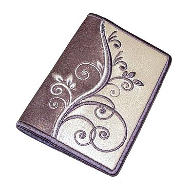 Сумки и аксессуары ручной работы. Ярмарка Мастеров - ручная работа Обложка для паспорта " Пломбир в шоколаде ". Handmade.