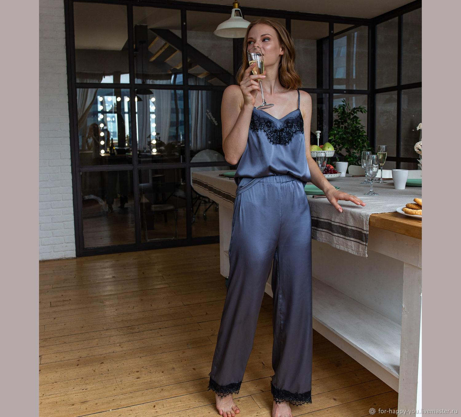Пижама женская шелковая с брюками, топ на бретелях/брюки с кружевом винтернет-магазине Ярмарка Мастеров по цене 3600 ₽ – Q78NMRU