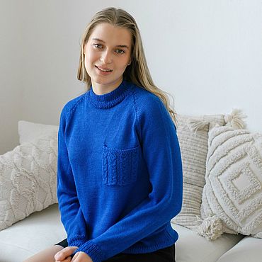 Одежда женская ручной работы. Ярмарка Мастеров - ручная работа Джемпер цвета королевский синий из мериноса. Handmade.