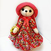 Заяц игрушка в платье с фартуком