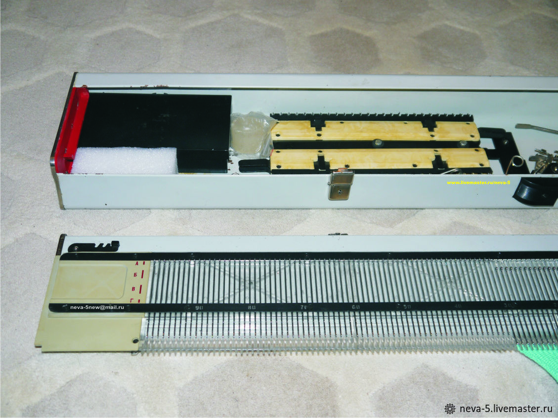 Вязальная машина Нева 4 купить в интернет-магазине Ярмарка Мастеров по цене  5550 ₽ – GUB9BRU | Инструменты для вязания, Санкт-Петербург - доставка по  ...