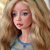 Алиса фарфоровая шарнирная кукла