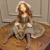 Интерьерная текстильная кукла в шапочке-совушке