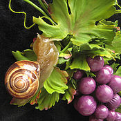 Украшения handmade. Livemaster - original item Leather brooch flower purple grapes and snail.Jewelry made of leather. Handmade.