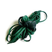 Украшения handmade. Livemaster - original item EMERALD Green emerald leather flower Brooch with loops. Handmade.