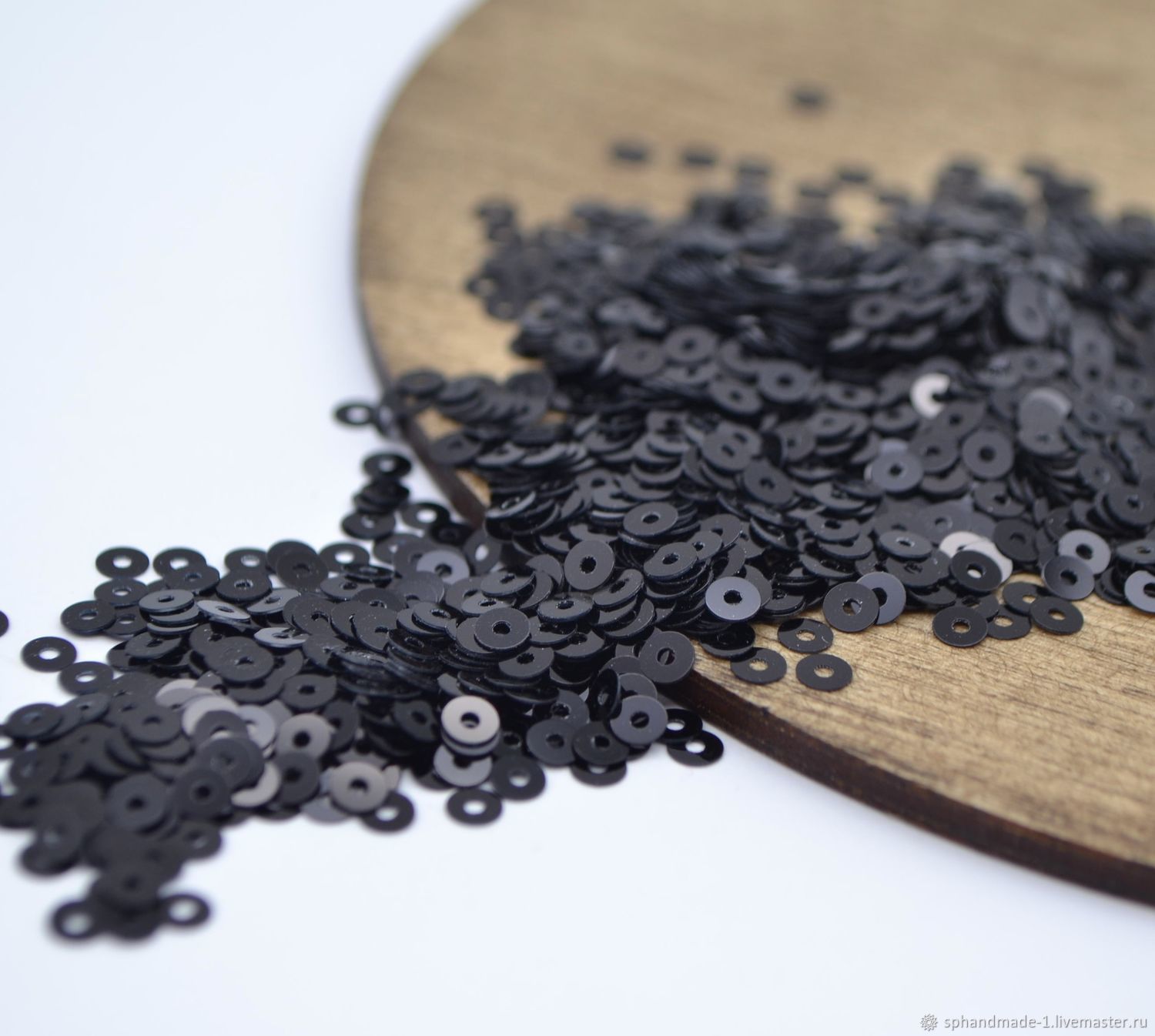 Пайетки итальянские m. Sp handmade. Preciosa биконусы opal. Пайетки 4мм чаша oro (#2019). Sp handmade.