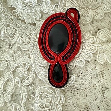Украшения ручной работы. Ярмарка Мастеров - ручная работа Красная брошь. Handmade.