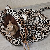 Зоотовары handmade. Livemaster - original item Bed-sleeping bag for cats 