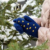 Аксессуары handmade. Livemaster - original item Knitted mittens of blue color. Handmade.
