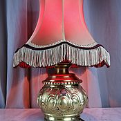 Винтаж: Старинная керосиновая лампа с высокой колбой (Франция)