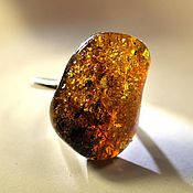 Natural amber. Ring 