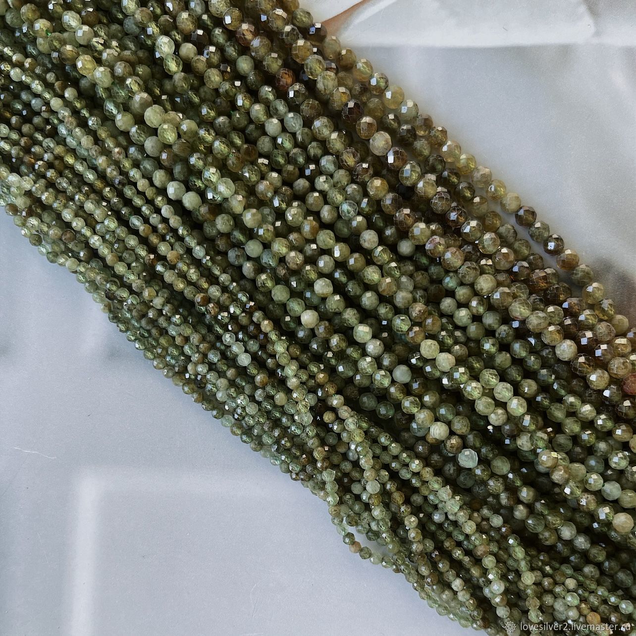 ГРАНАТ зеленый Нить 18см Гроссуляр натуральный Шар граненый 2, 3 и 4мм ...
