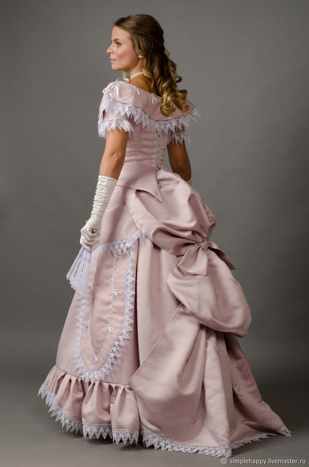 Бальные платья с турнюром 19 век
